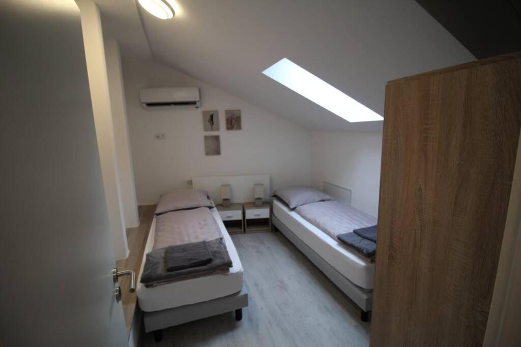 Gonsenheim - 3-Zimmer-Haus - Max. 5 Personen Майнц Екстер'єр фото