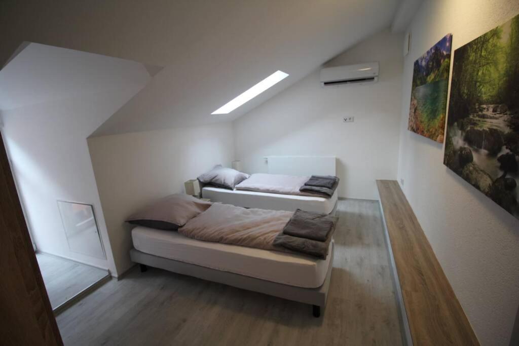 Gonsenheim - 3-Zimmer-Haus - Max. 5 Personen Майнц Екстер'єр фото