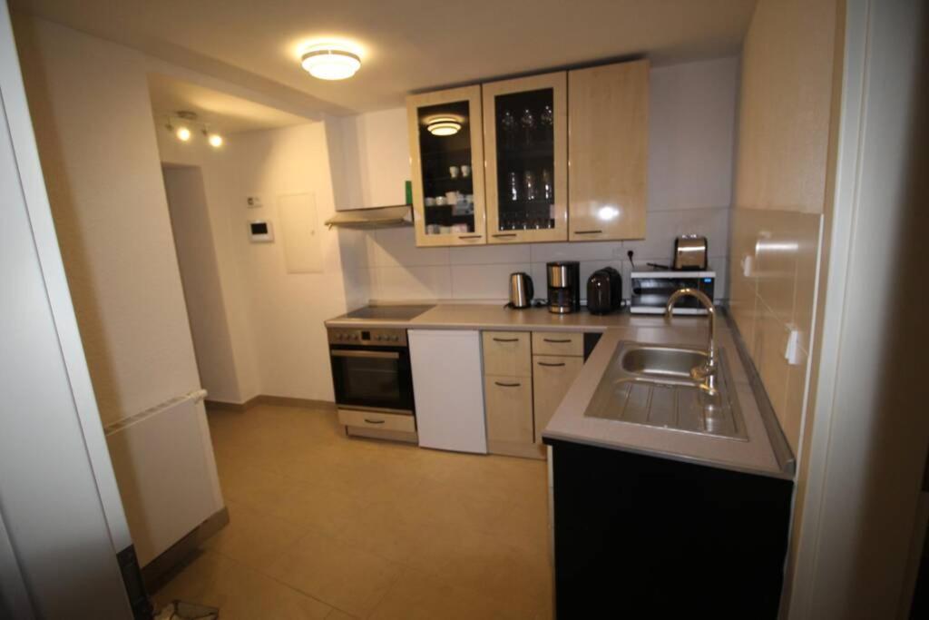 Gonsenheim - 3-Zimmer-Haus - Max. 5 Personen Майнц Екстер'єр фото